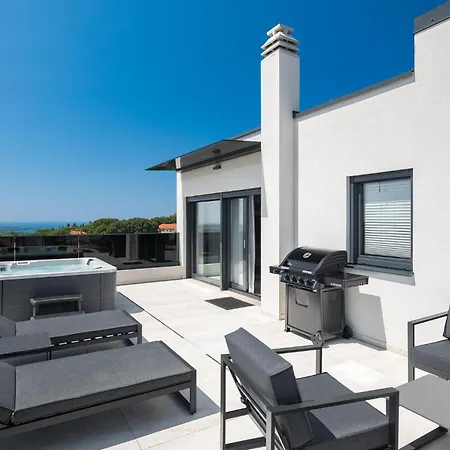 Cozy In Tar With Wifi