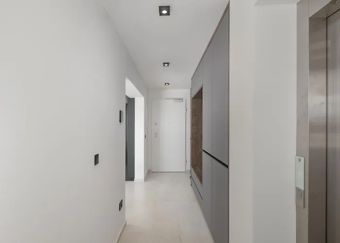 아파트 Cozy In Tar With Wifi *